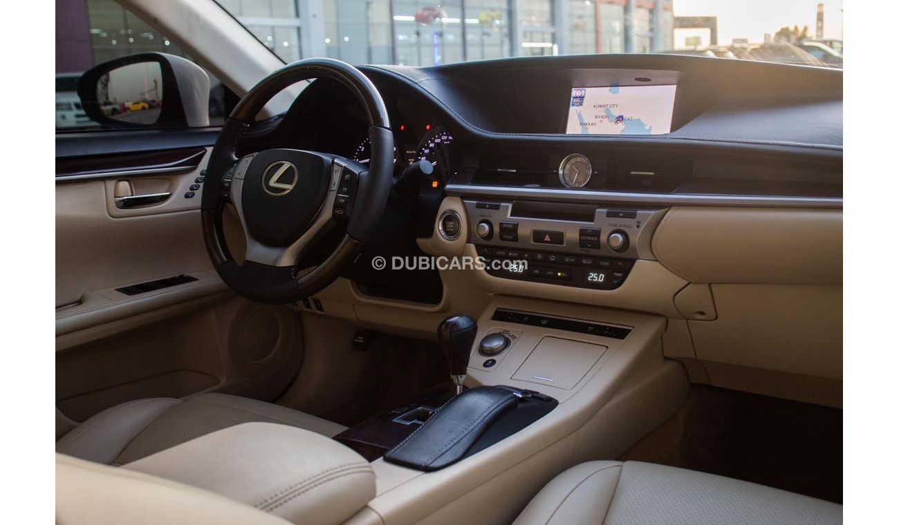 Lexus ES350