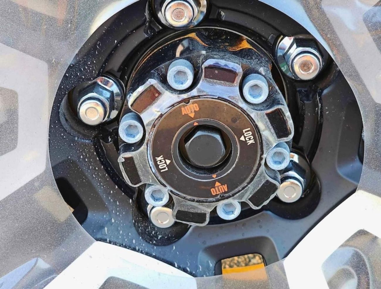 تويوتا لاند كروزر 70 Lx v6