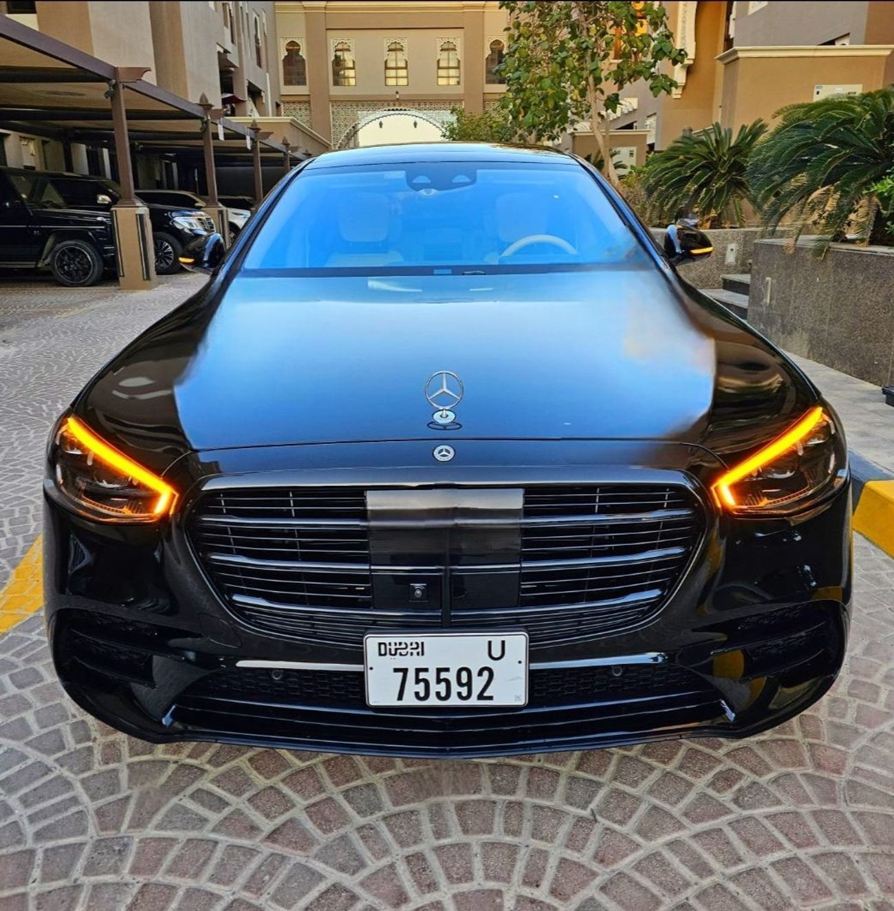مرسيدس بنز S 500 4MATIC W223 (URGENT)