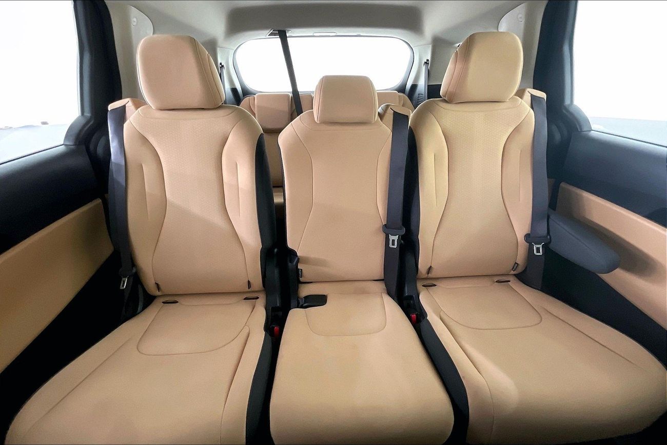 Kia Carnival EX STD | Guaranteed Warranty | 0 Down Payment