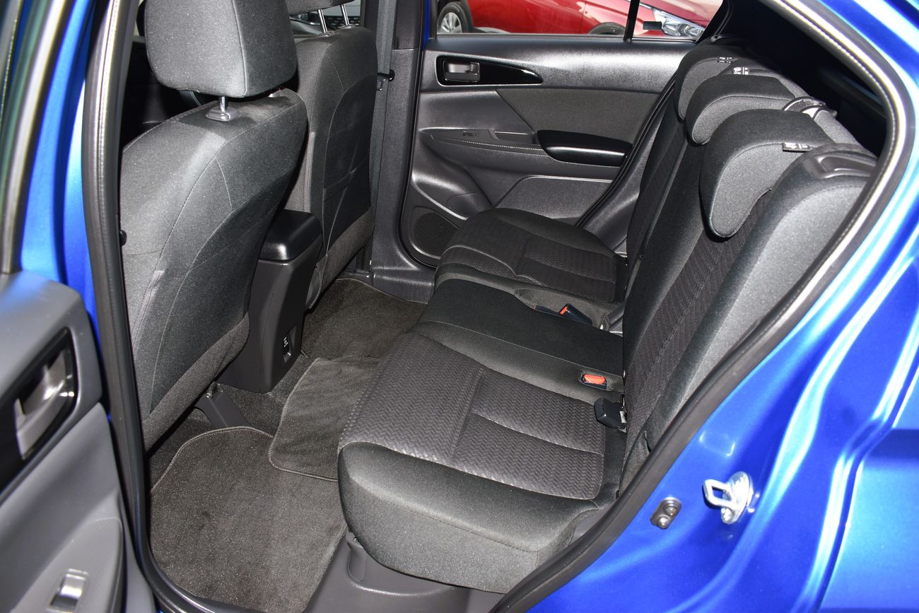 Mitsubishi Eclipse Cross AED 959 PM | 1.5L GLX 2WD GCC DEALER WARRANTY