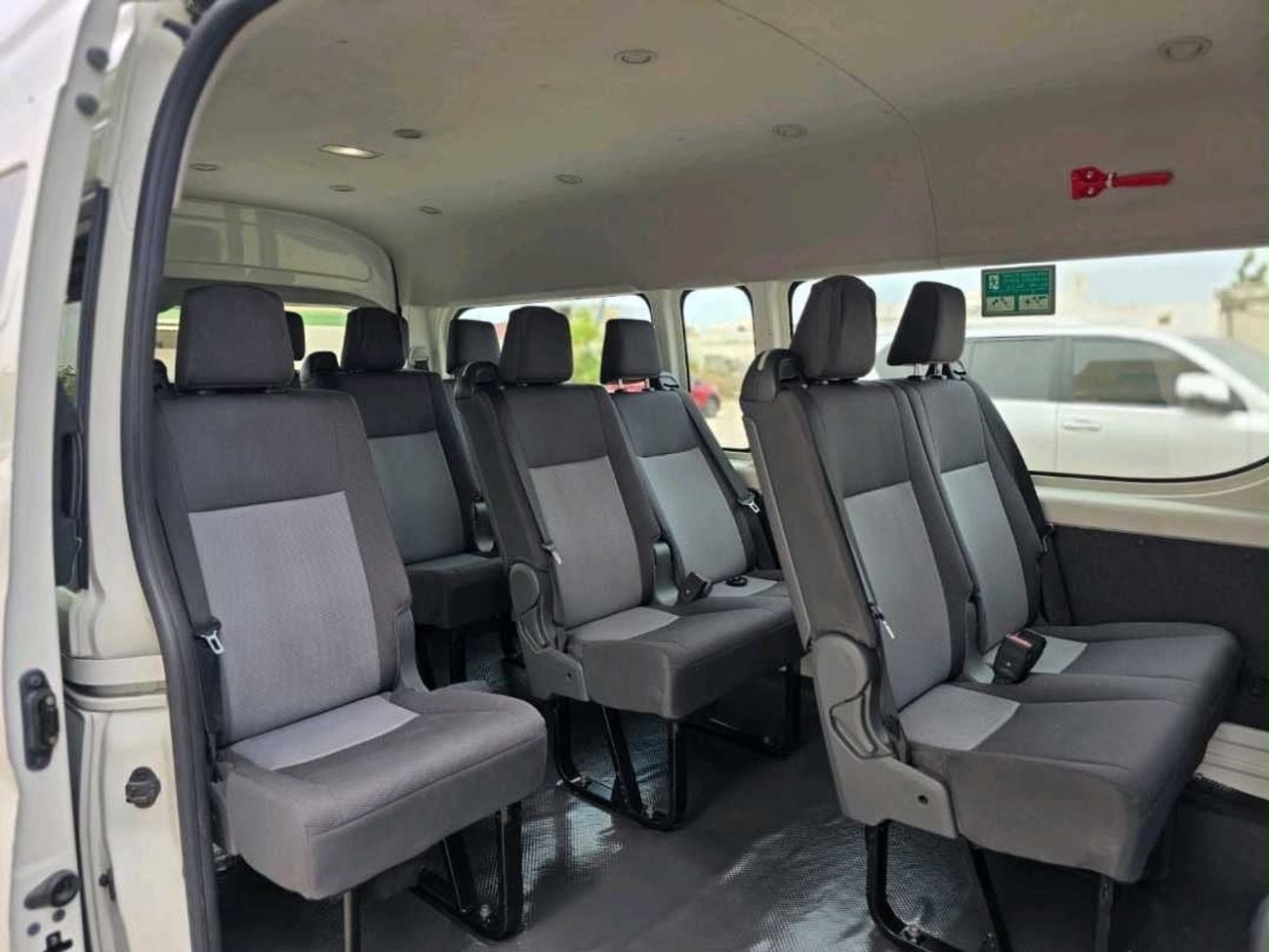 Toyota Hiace GLS