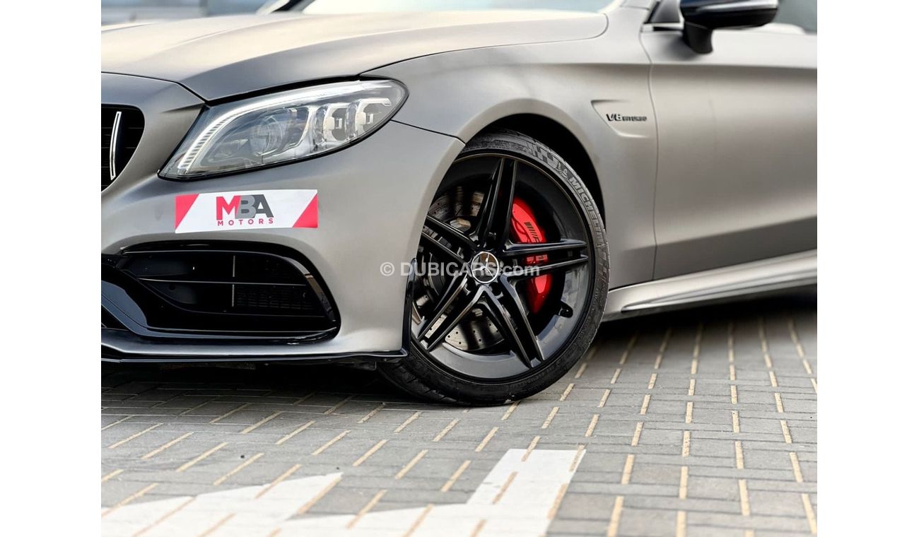 Mercedes-Benz C 63 AMG