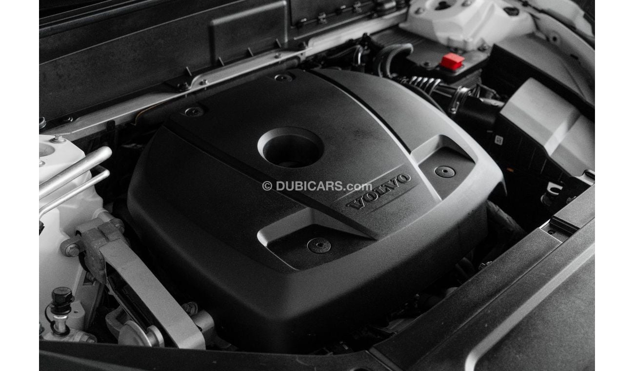 Volvo XC90 R Design 2018 Volvo XC90 T6 R-Design / Full Volvo Service History