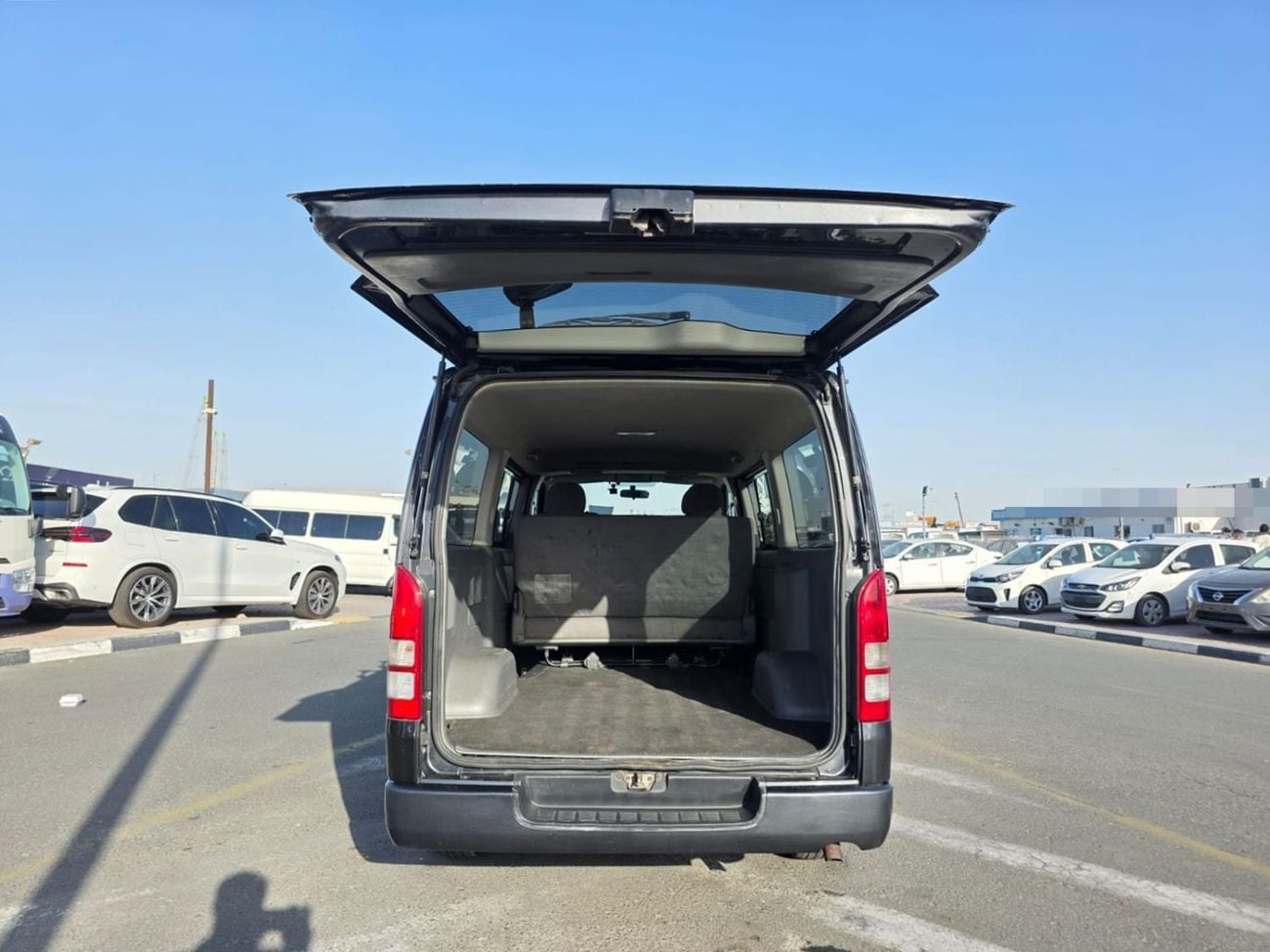 Toyota Hiace TOYOTA HIACE  VAN RHD 2007 MODEL 2.0 L PETROL AUTOMATIC(PM51149)