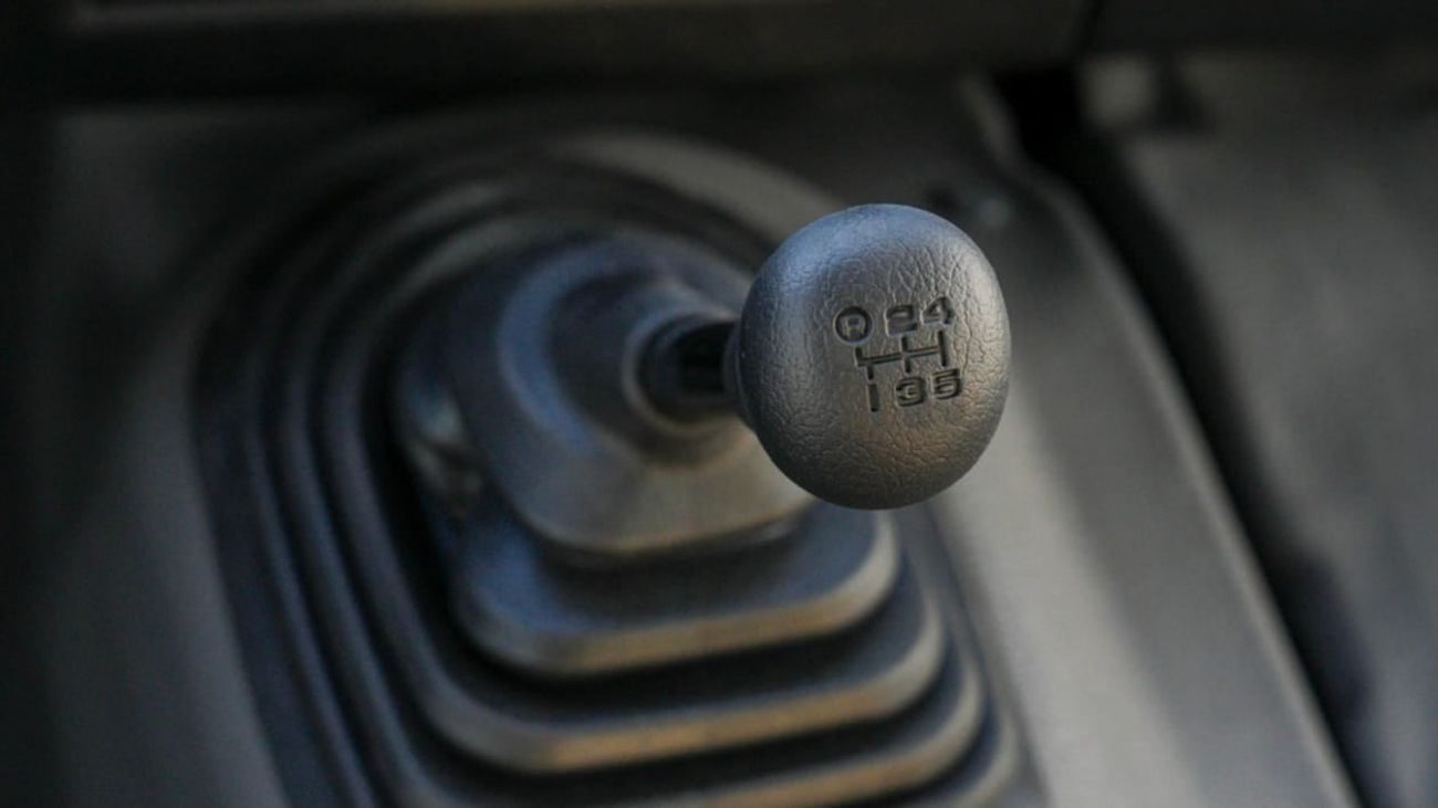 تويوتا كوستر 4.2L 30 راكب اصلي باص