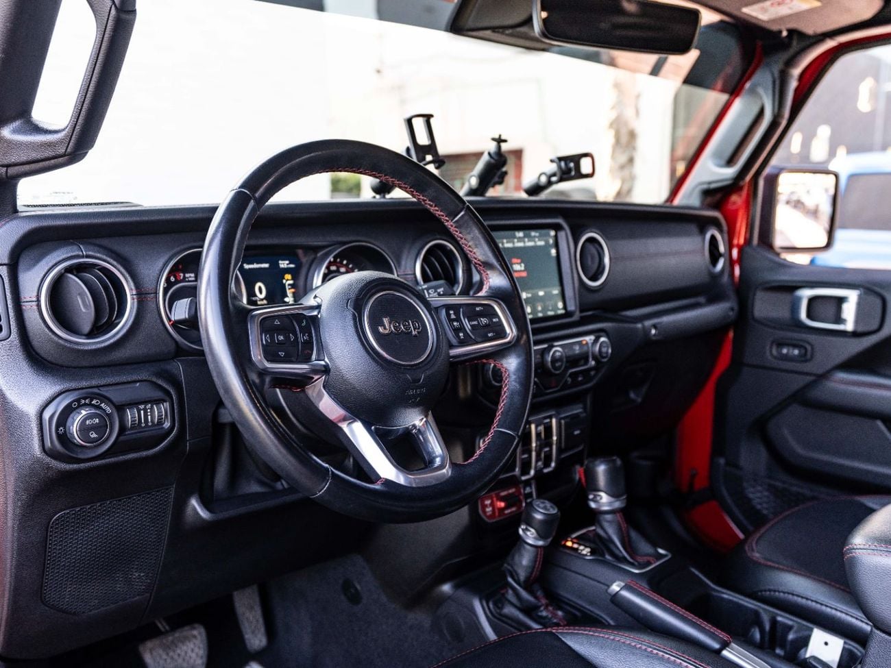 جيب جلادياتور RUBICON LAUNCH EDITION