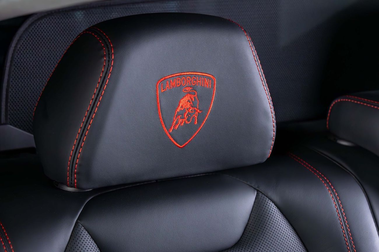 لامبورغيني اوروس STD 4.0T V8