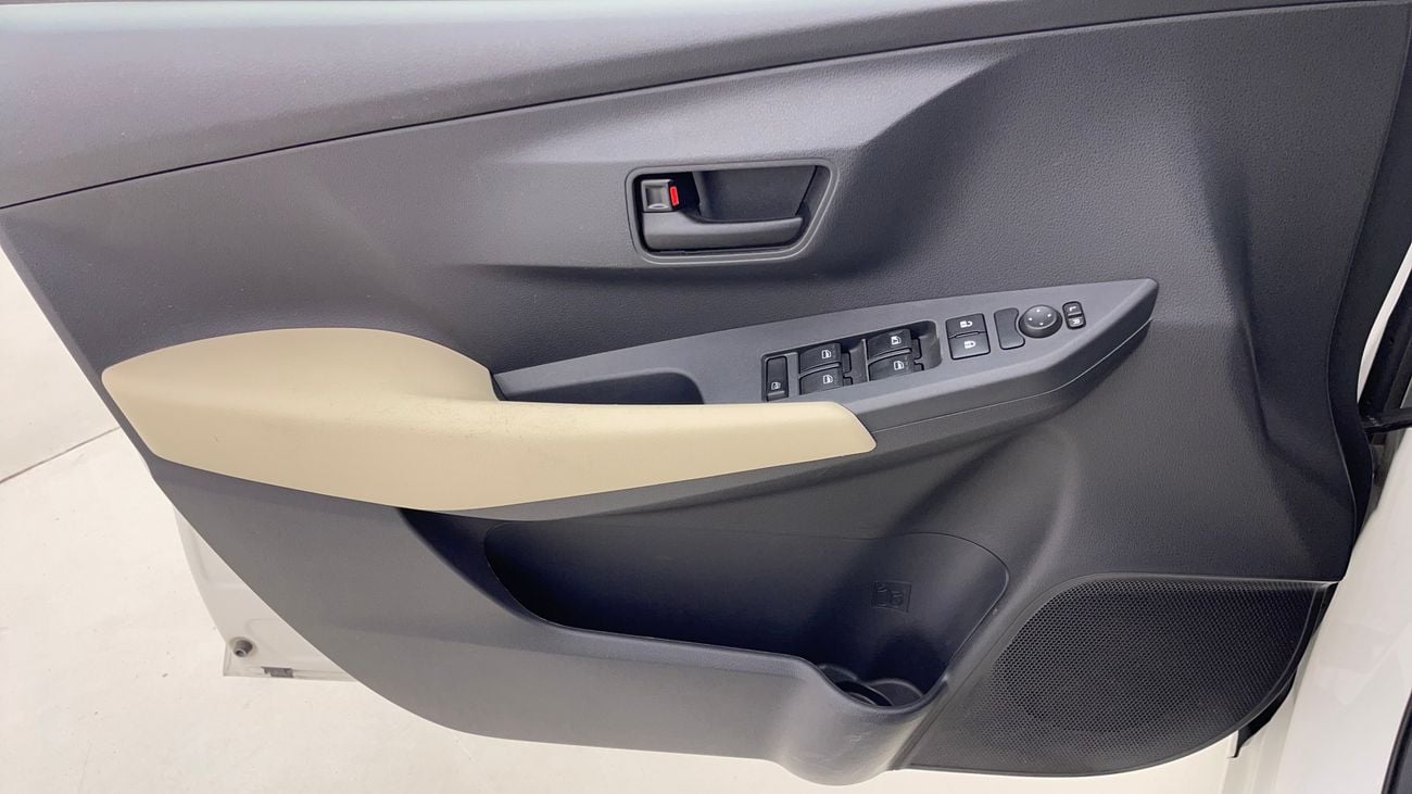 تويوتا يارس E 1.5 | بدون دفعة مقدمة | اختبار القيادة في المنزل