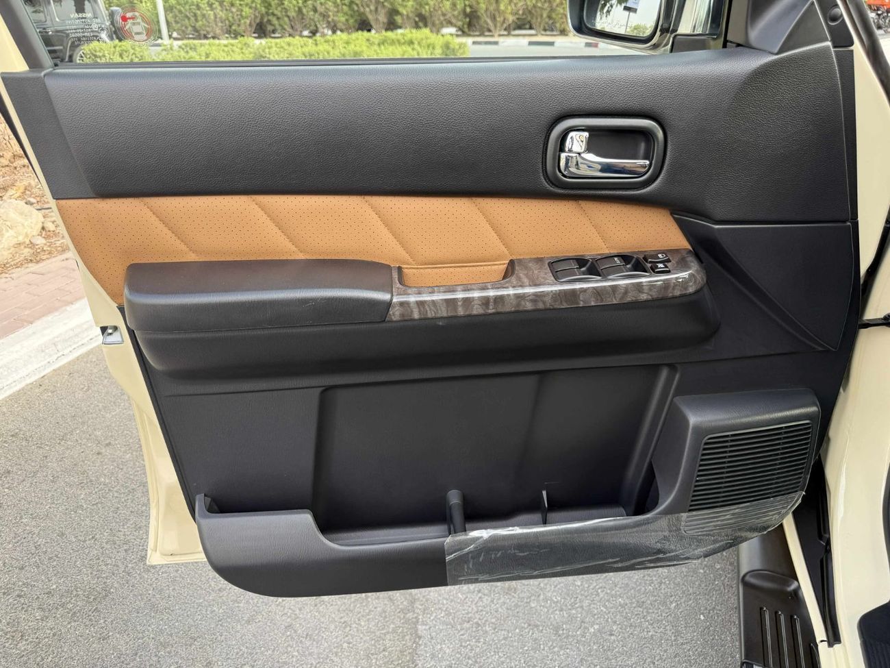 Nissan Patrol Super Safari GCC SPEC NEAT AND CLEAN UNDER WARRANTY