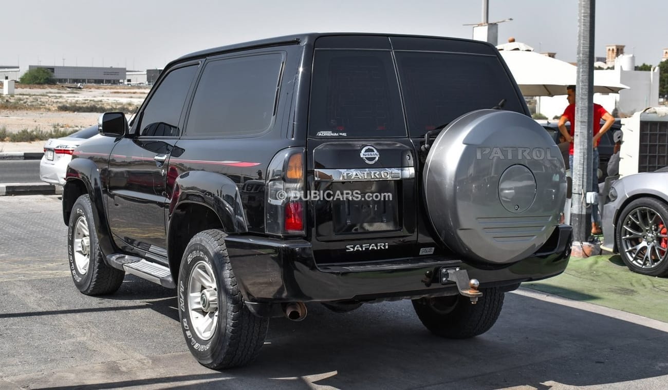 نيسان باترول سفاري