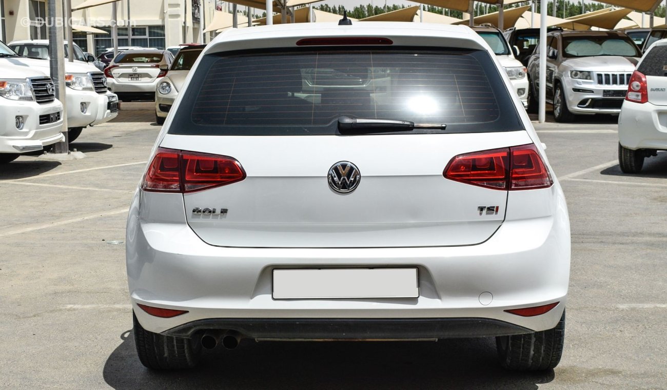 Volkswagen Golf TSI