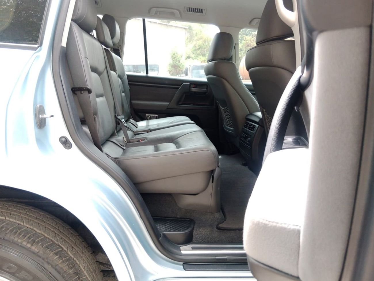 تويوتا لاند كروزر TOYOTA LAND CRUISER  RIGHT HAND DRIVE  (PM1508)