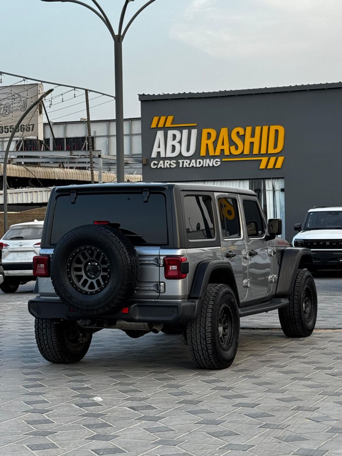 Jeep Wrangler Unlimited Sport S 2.0L A/T