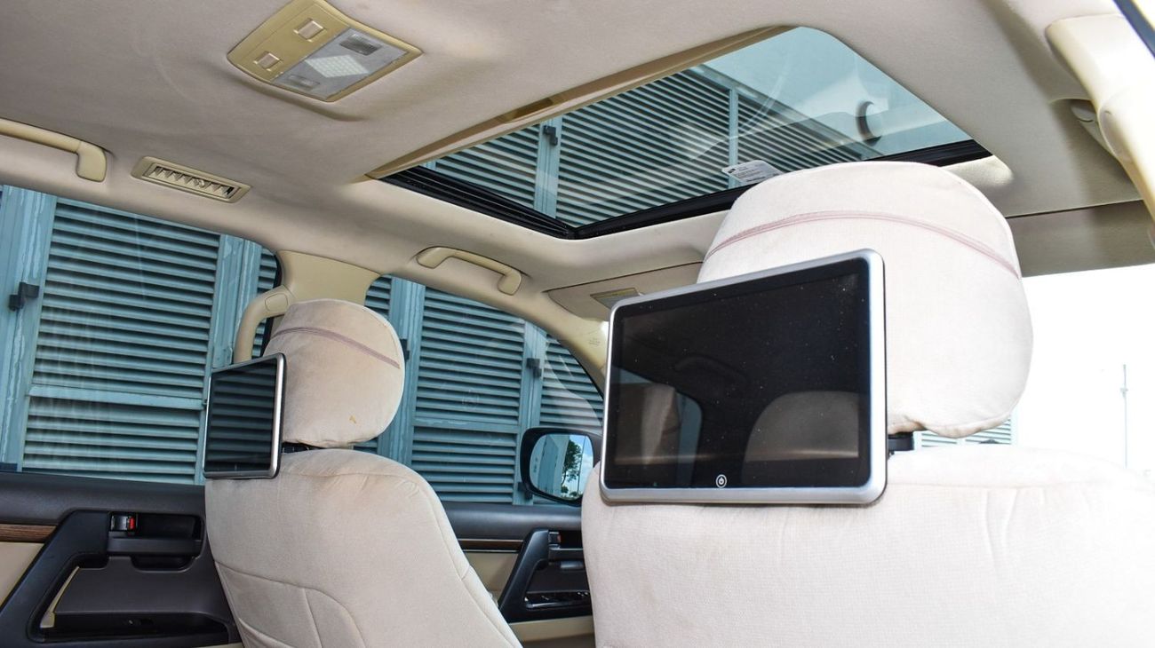 Toyota Land Cruiser GXR Toyota Land Cruiser Grand Touring / 2019 / GCC