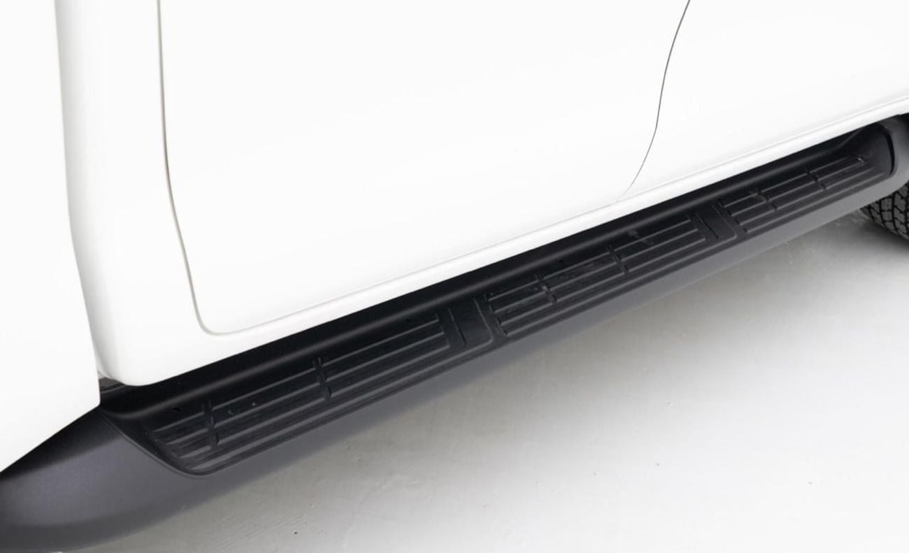 Toyota Hilux SR5 (NON GCC) DIFFLOCK