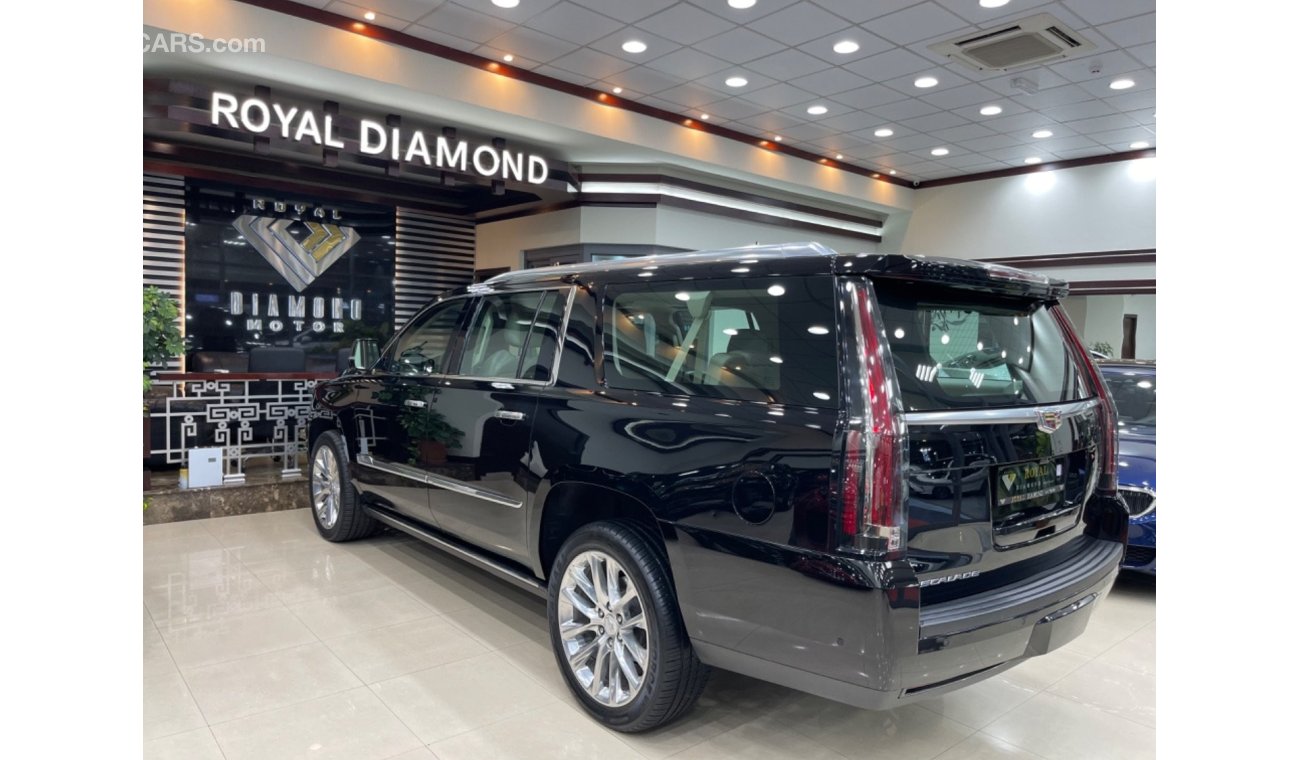 كاديلاك إسكالاد بريميوم لاكجري Cadillac Escalade premium XL GCC 2018 under warranty