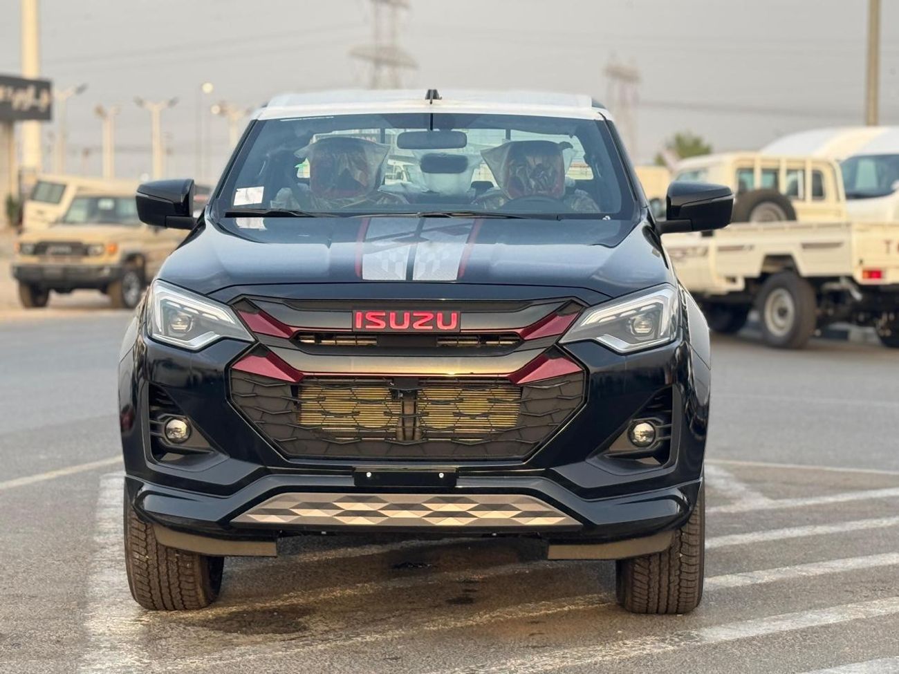 إيسوزو D ماكس 3.0L Crew Cab 4WD GT