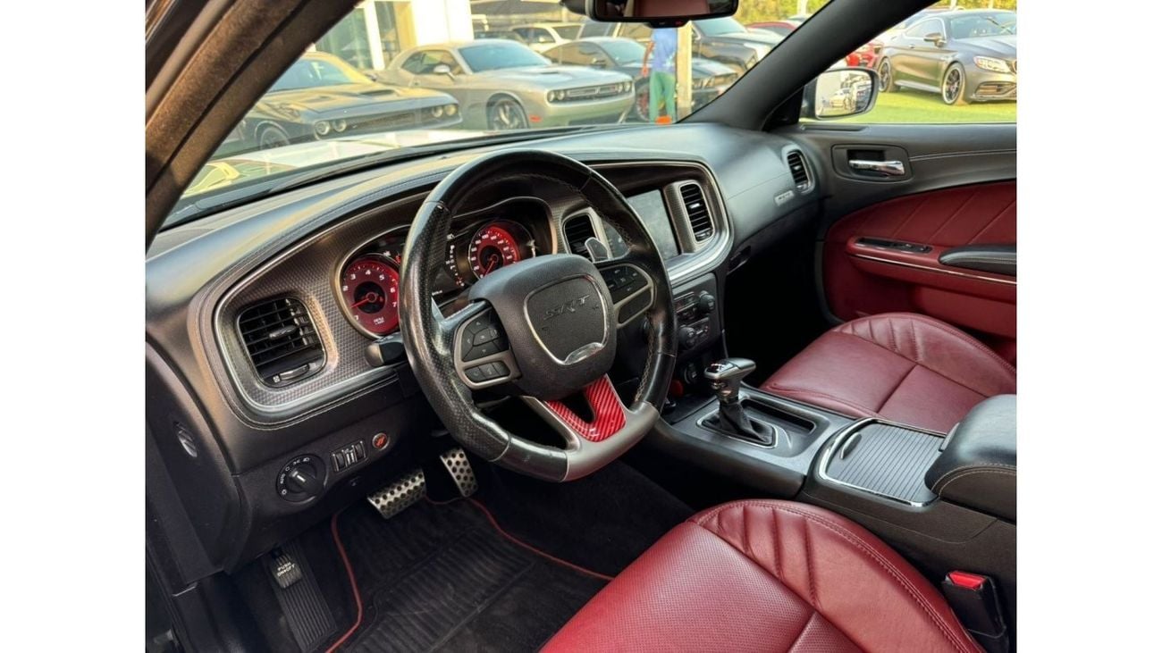 دودج تشارجر دودج تشارجر هيلكات 2019 وارد بحاله ممتازه