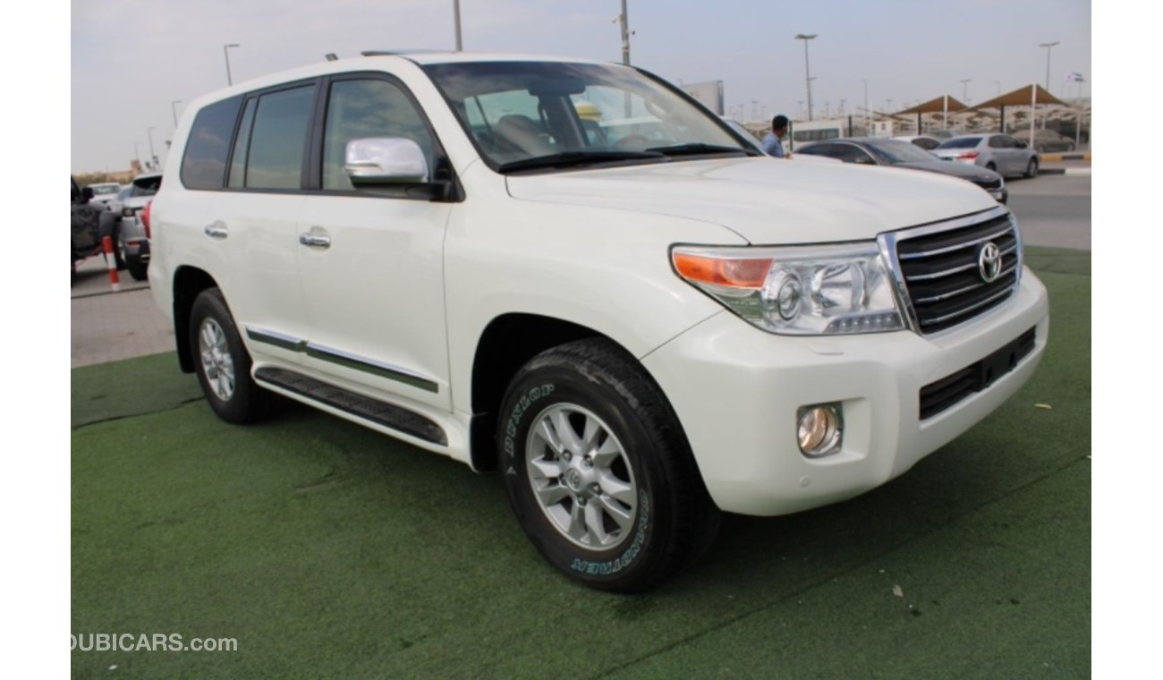 Toyota Land Cruiser Toyota land closer GCC full option