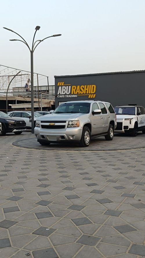Chevrolet Tahoe 1LT 5.3L