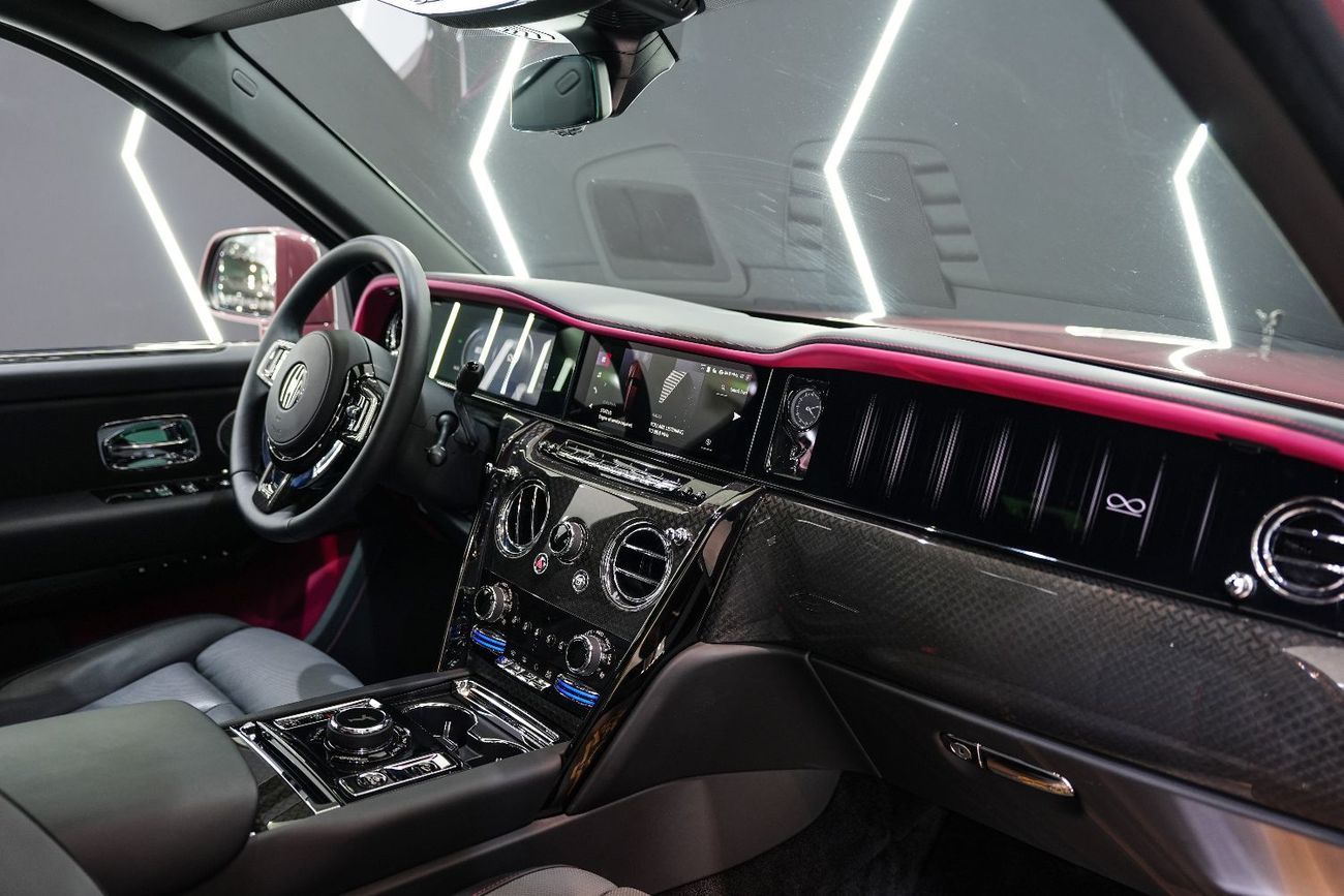 رولز رويس كولينان Series II, Black Badge, 800KM ONLY, Rear-Seat Entertainment, Bespoke Audio, Starlight Headliner!!