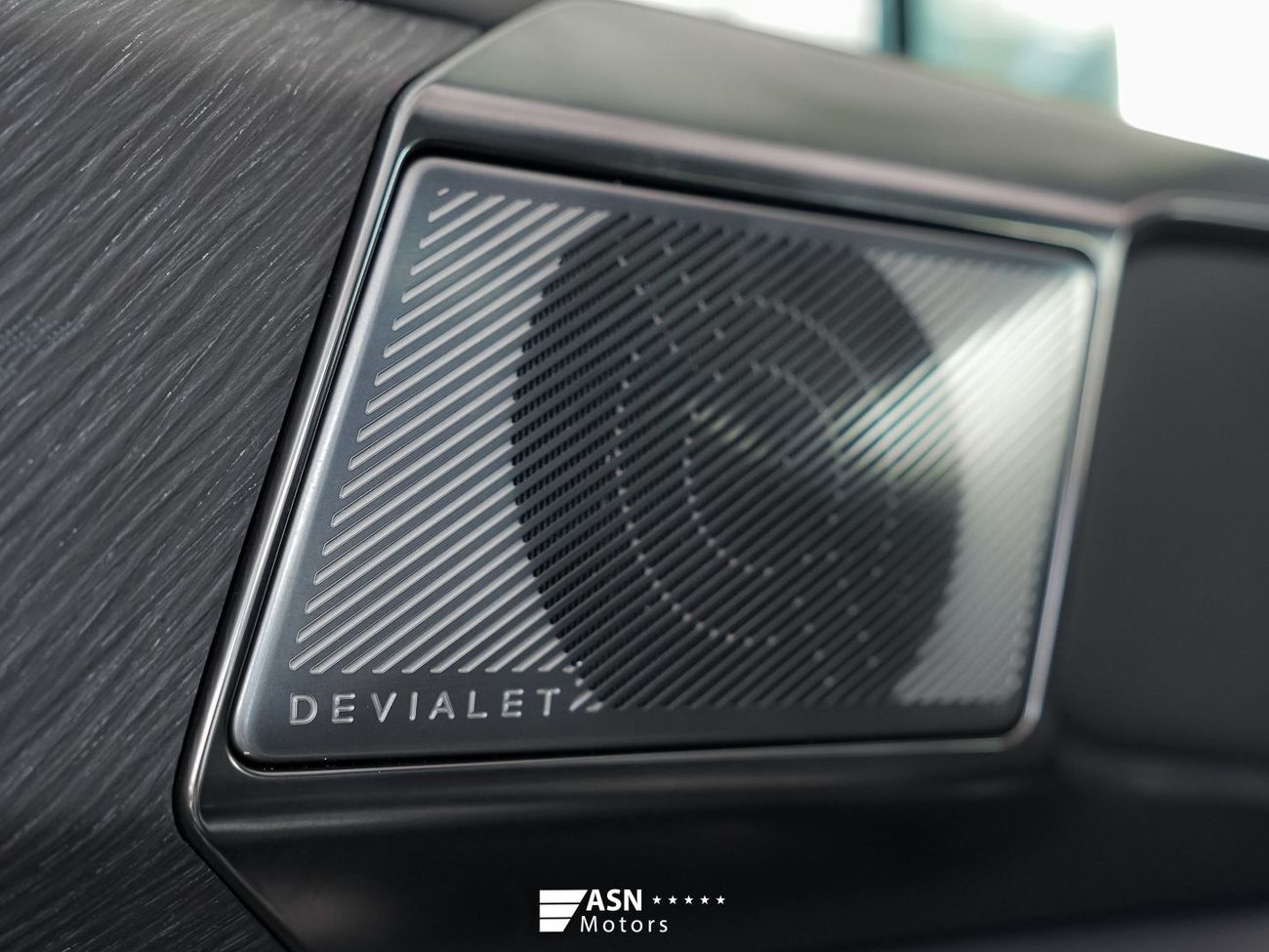 بي واي دي ليوبارد 8 Zhiyong Flagship Edition (7 Seats) 2025