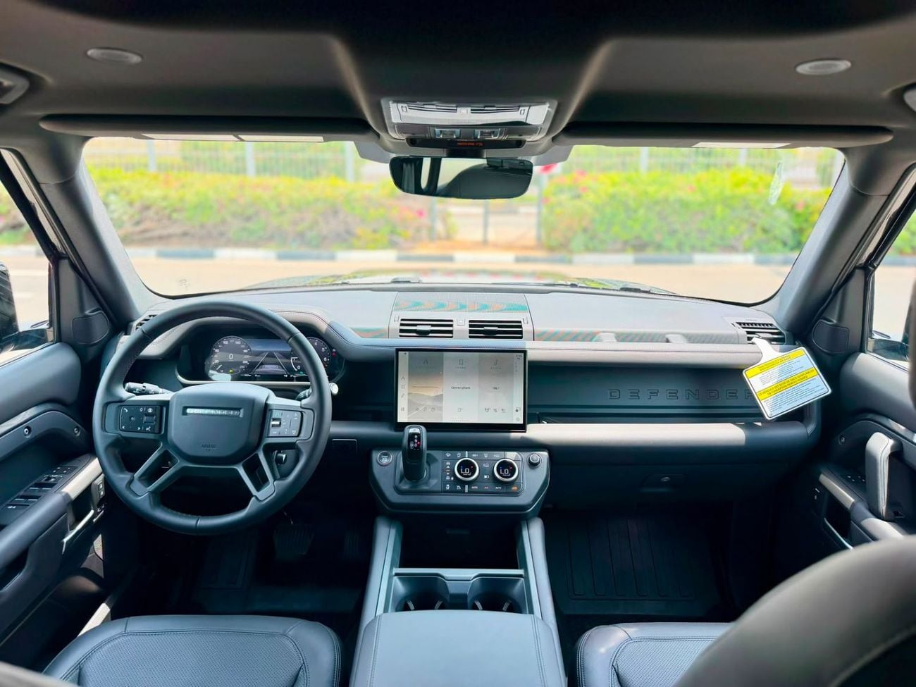 Land Rover Defender P500 X-DYNAMIC SE