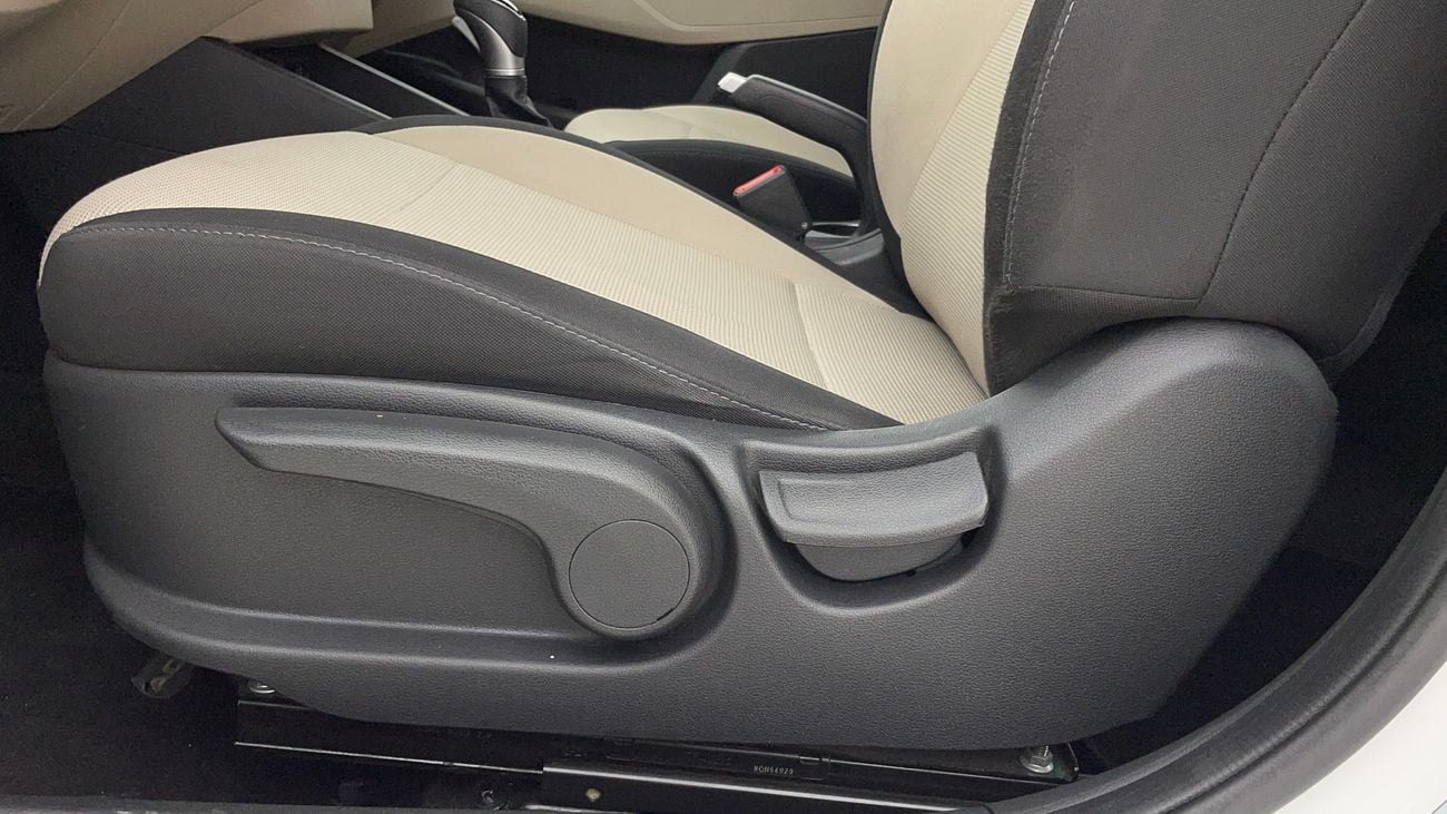 Hyundai Accent SMART 1.6 | Zero Down Payment | Free Home Test Drive