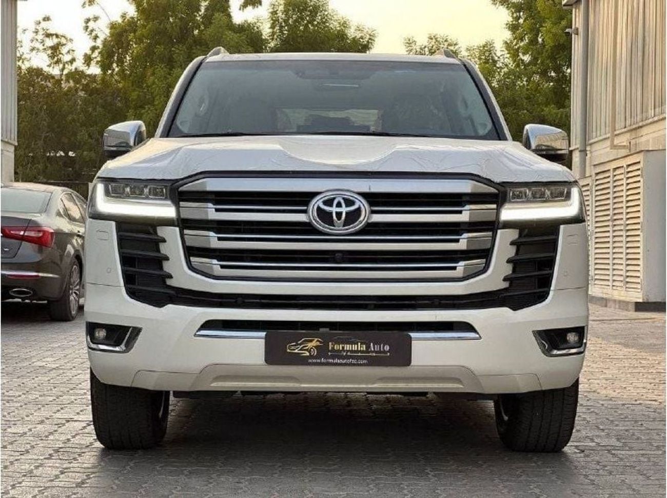 Toyota Land Cruiser VX 3.3L DSL A/T // 2024 // HIGH OPTION WITH 360 CAMERA , PUSH START  // SPECIAL OFFER // BY FORMUAL