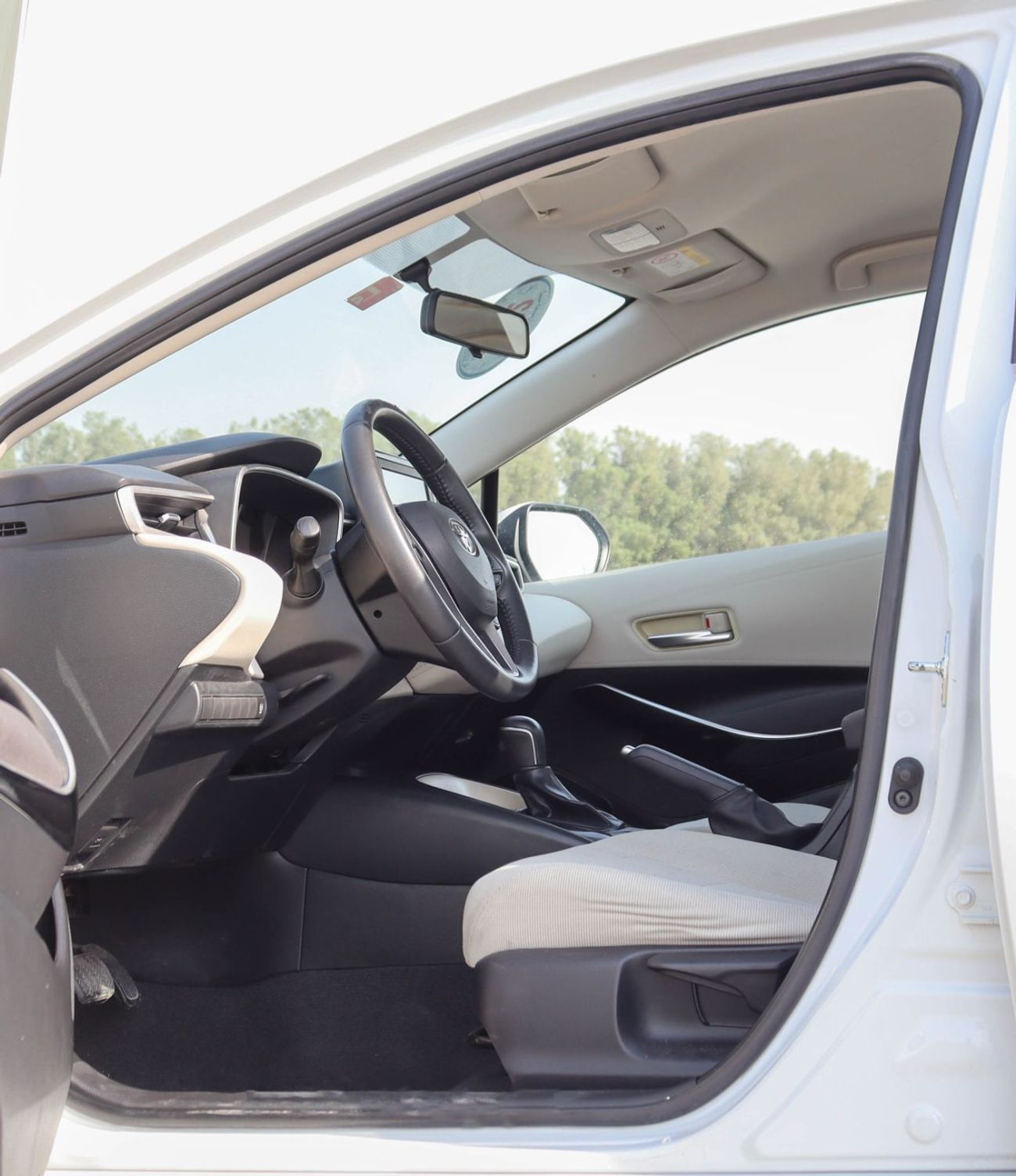 Toyota Corolla GLI 1.6L Toyota Corolla 1.6L 2022 GCC original paint, full option, accident-free, excellent conditio