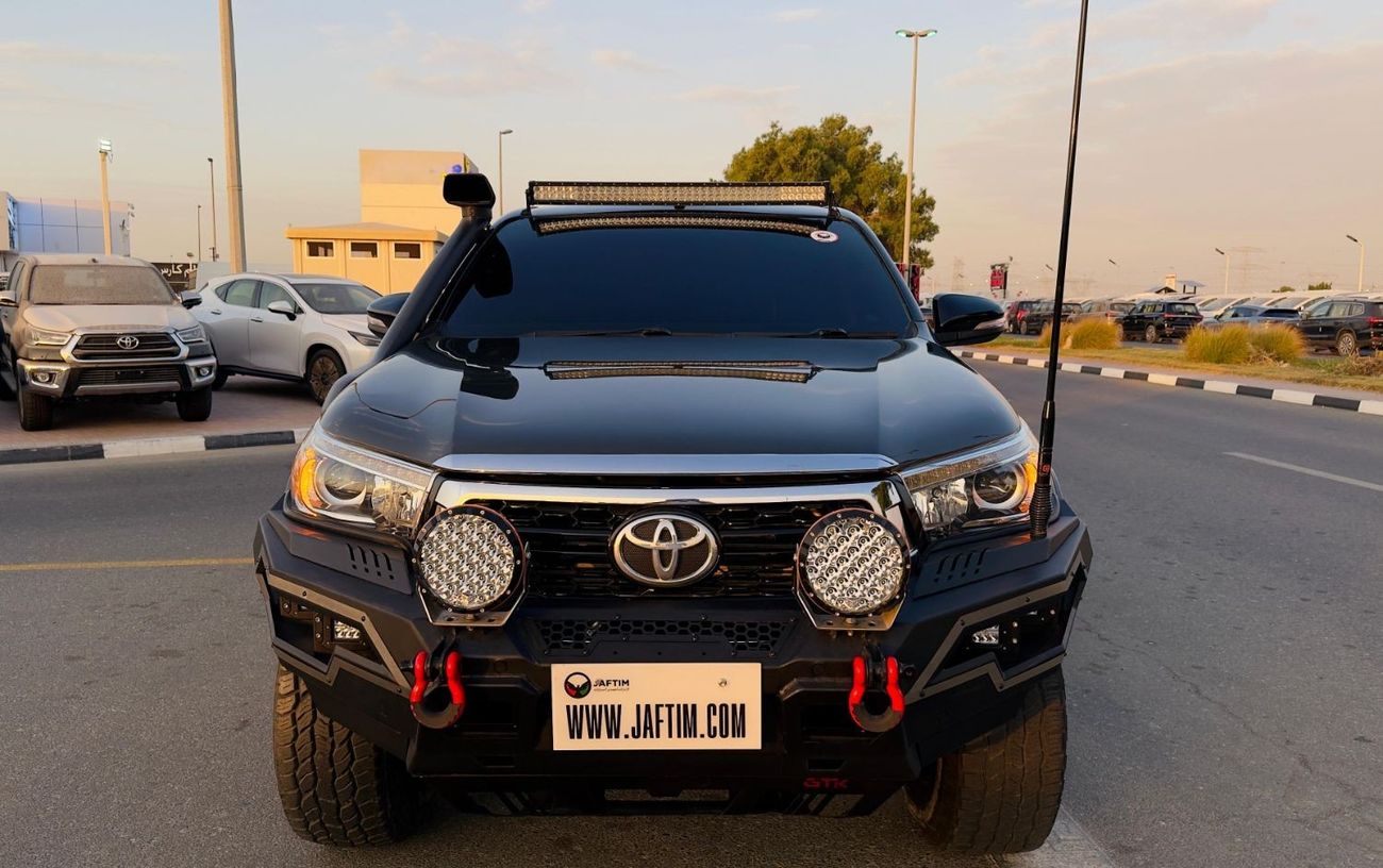 تويوتا هيلوكس -