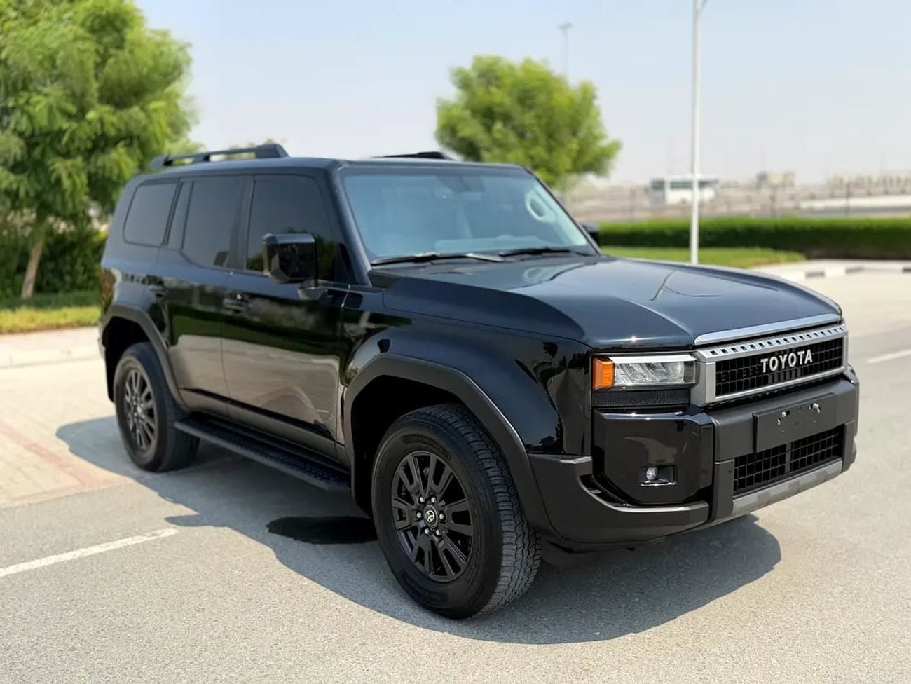 Toyota Prado GXR Turbo - Al futtaim warranty - GCC Specs