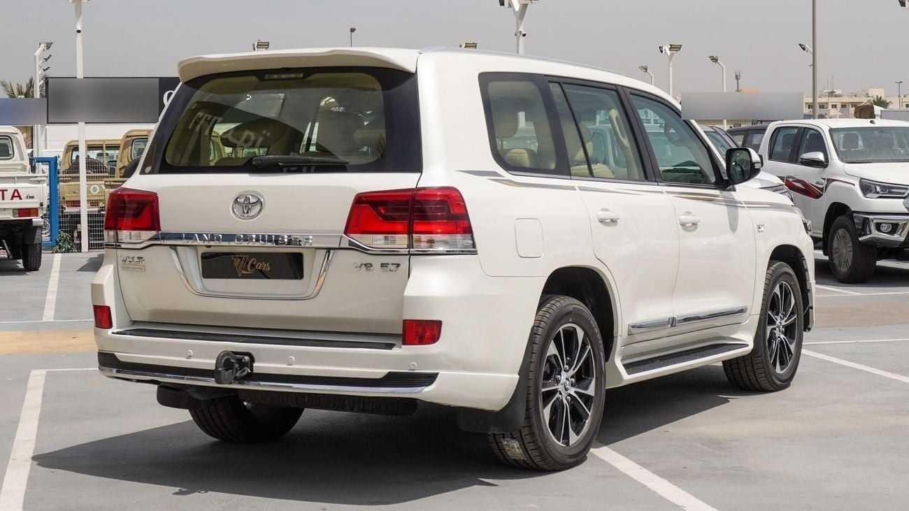 Toyota Land Cruiser TOYOTA LAND CRUISER VXR V8 5.7L  WHITE EDITION