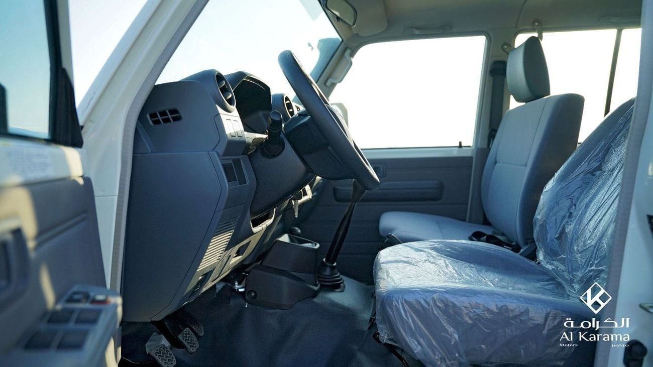Toyota Land Cruiser Pick Up Toyota land Cruiser 79 | 4.2L Diesel | 4x4 Manual  Diff Lock | 6 Seats | Fog Lights | Snorkel