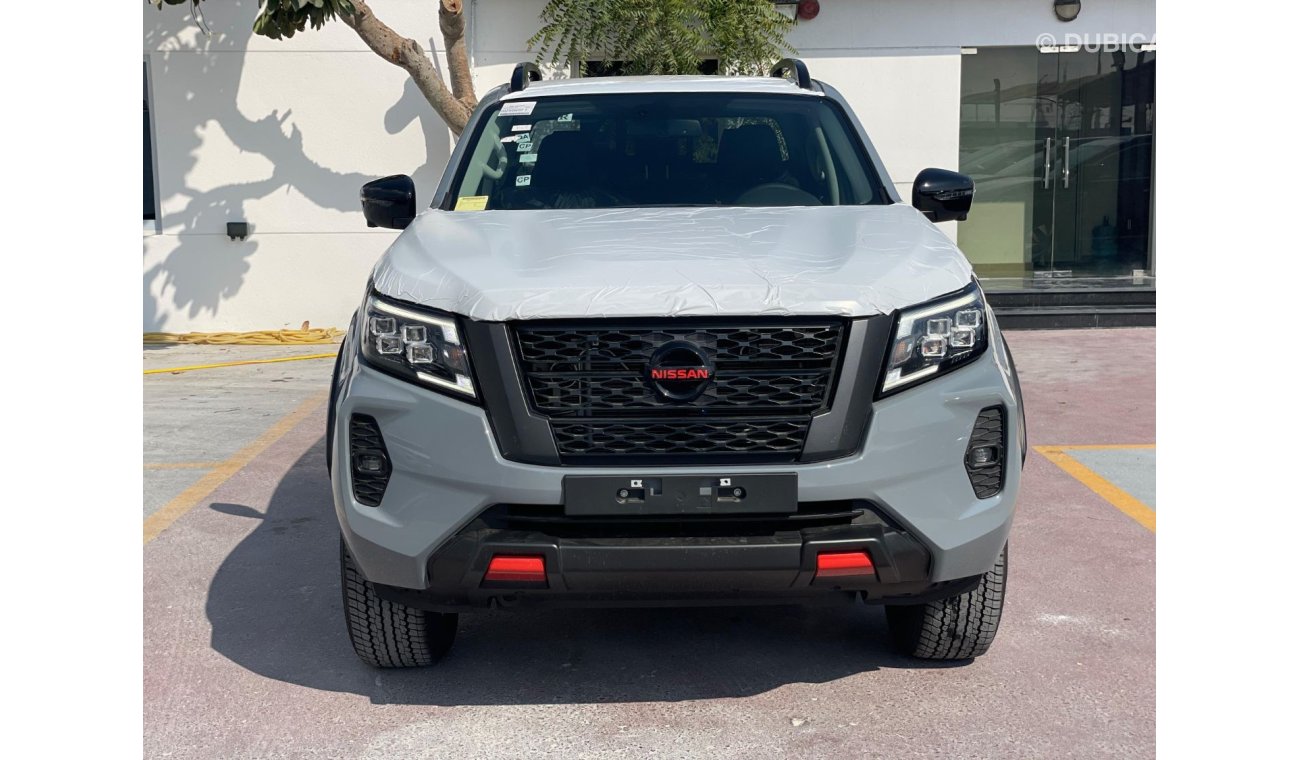 Nissan Navara 2.5L  DSL 4X4 PRO4X 360 CAMERA