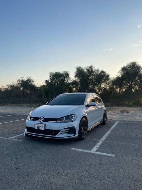 فولكس واجن جولف GTI GTI