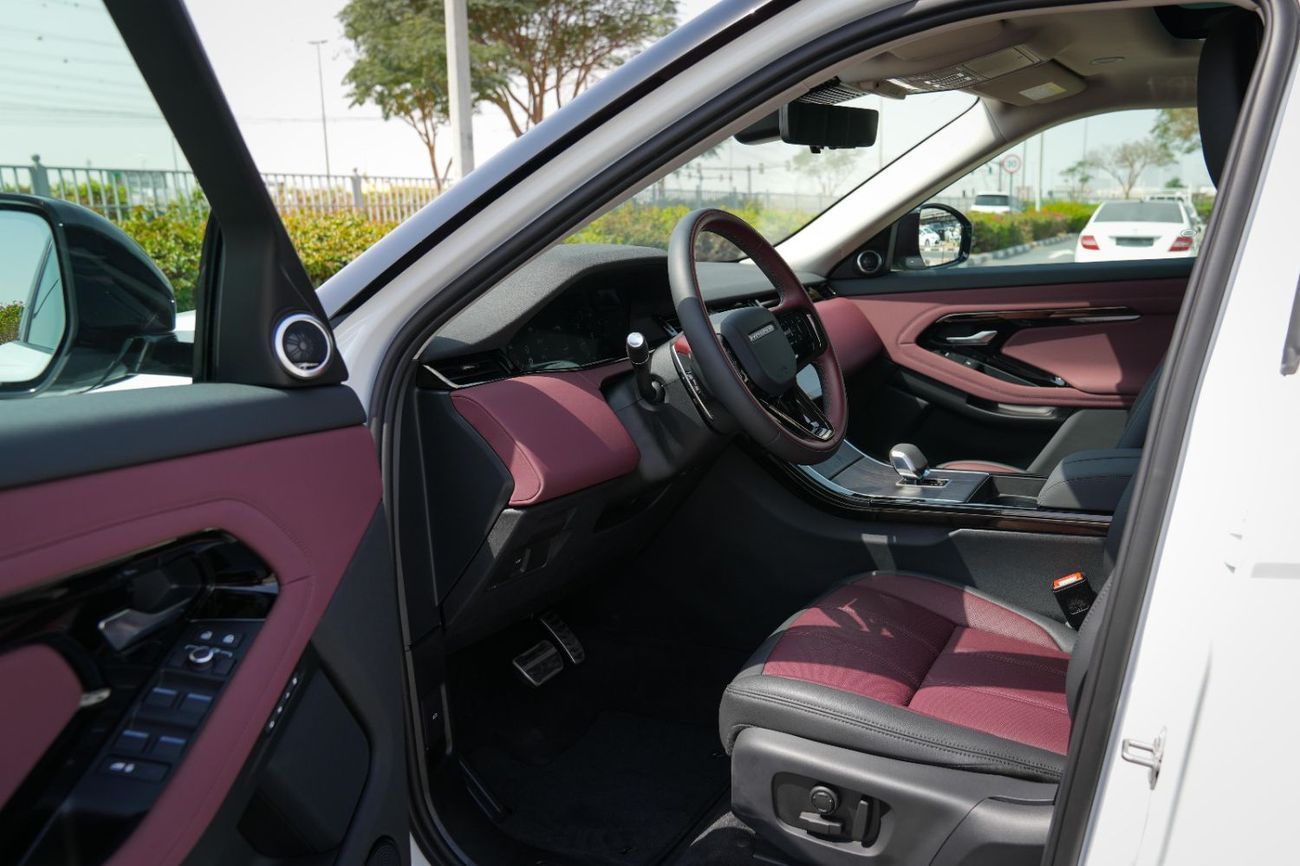 Land Rover Range Rover Evoque SE P250 DYNAMIC 2025!! FIVE YEARS WARRANTY!! THREE YEARS SERVICE CONTRACT