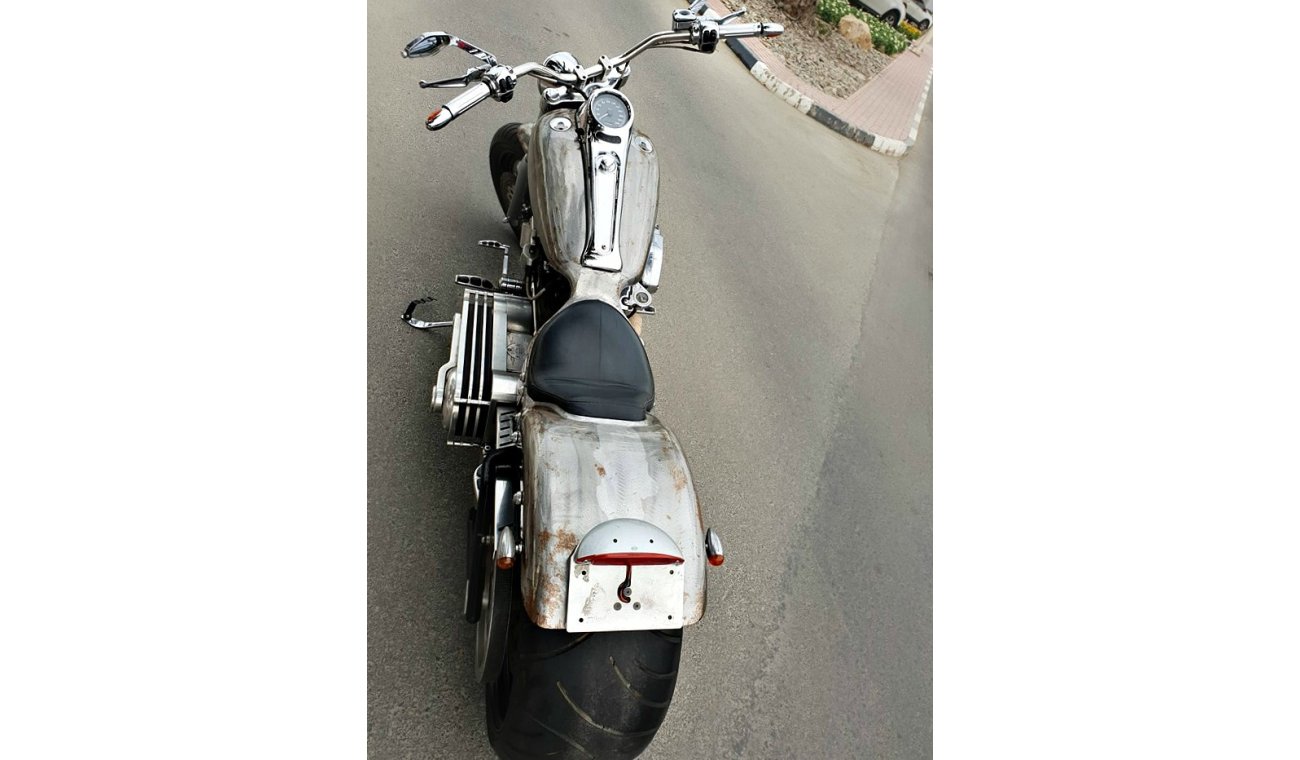 هارلي ديفيدسون سوفت تايل HARLEY DAVIDSON - 2001 - SOFT TAIL - CUSTOMIZED BY TBC CYCLES -