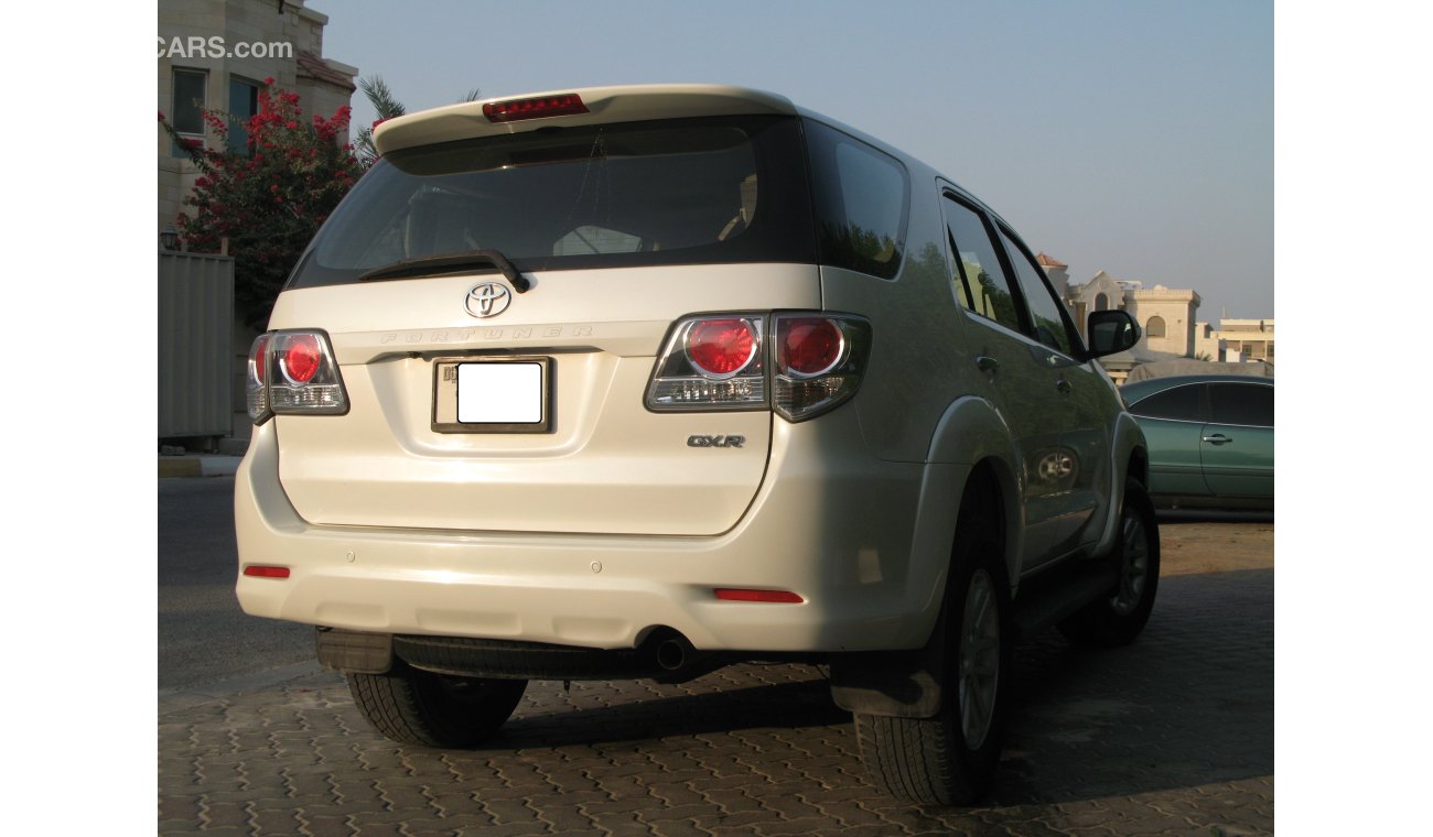 Toyota Fortuner GXR