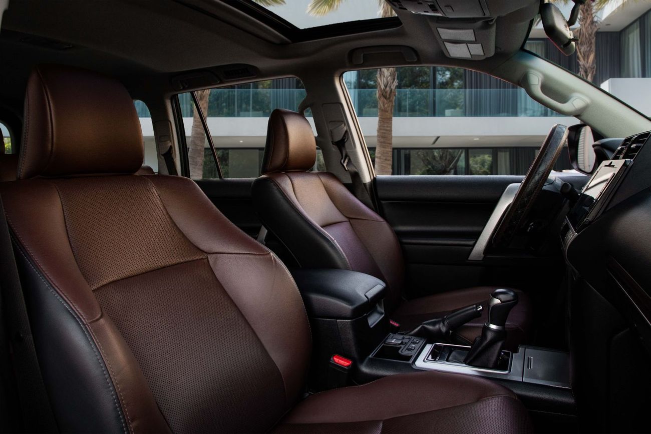 تويوتا برادو VXR | 3,035 P.M  | 0% Downpayment | LOW KM'S || IMMACULATE