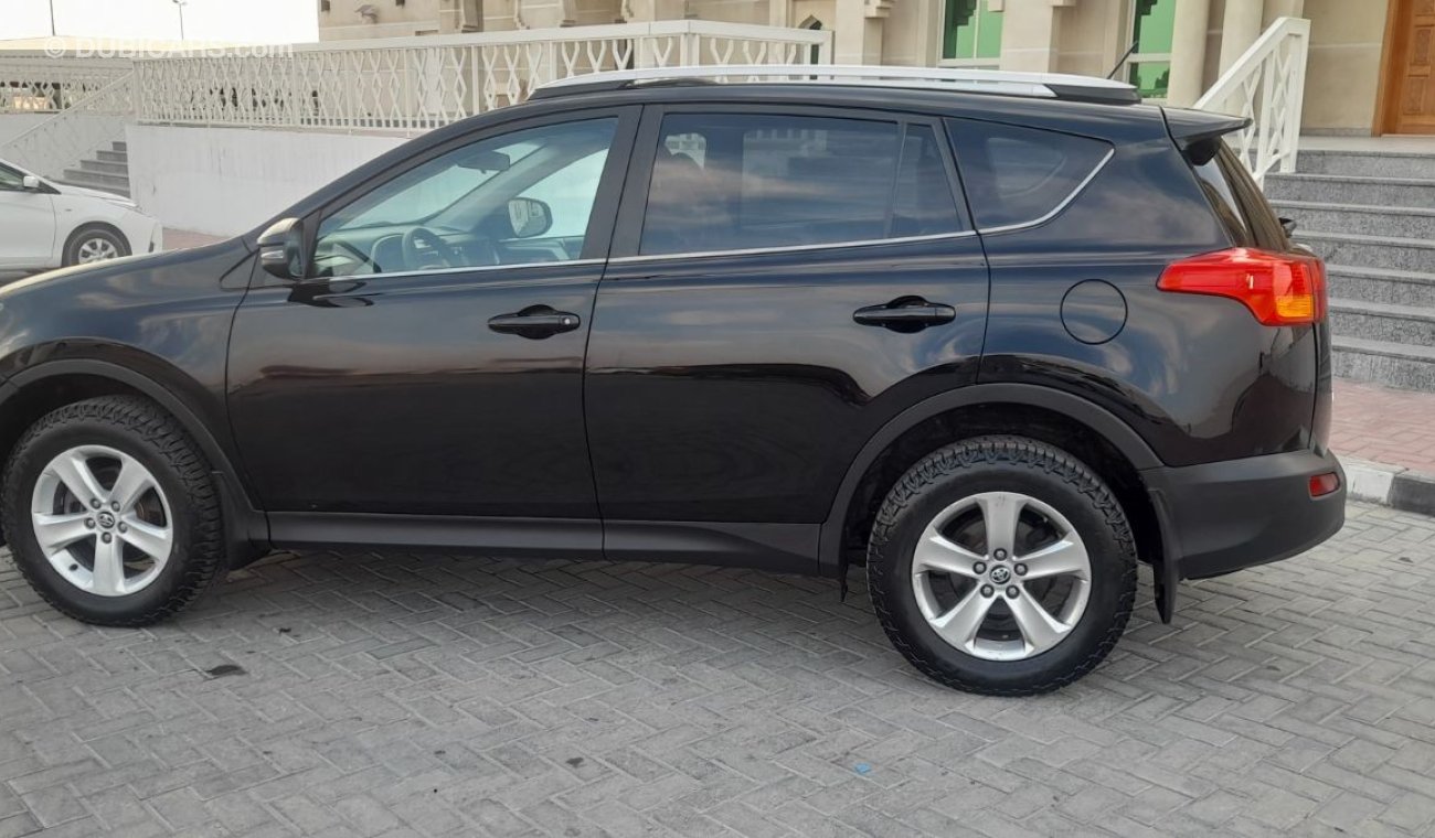 تويوتا راف ٤ Toyota Rav4 xle 4x4