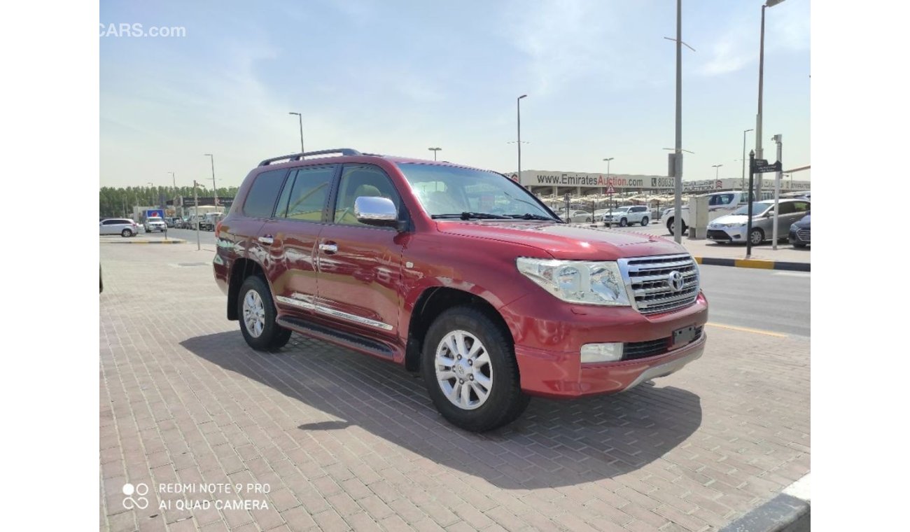 Toyota Land Cruiser Sharja