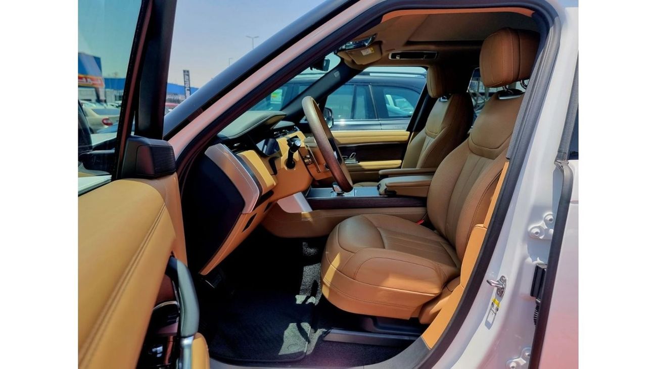 Land Rover Range Rover P400 5 years warranty & service 2024 GCC