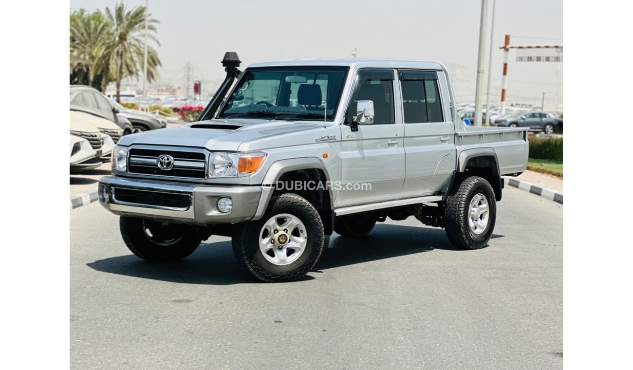 Toyota Land Cruiser Pick Up Land Cruiser double cabin