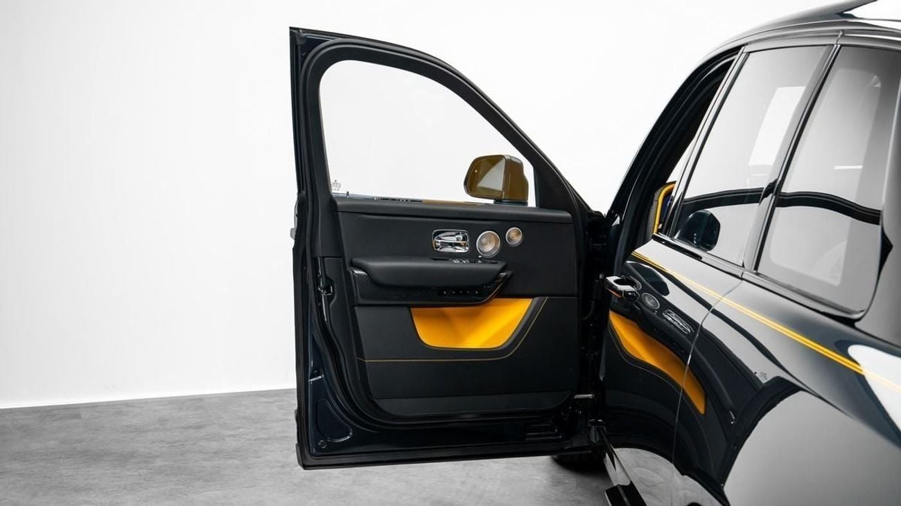 Rolls Royce Cullinan Black Badge - 2026 - GCC Specs - Under Warranty and Service Contract