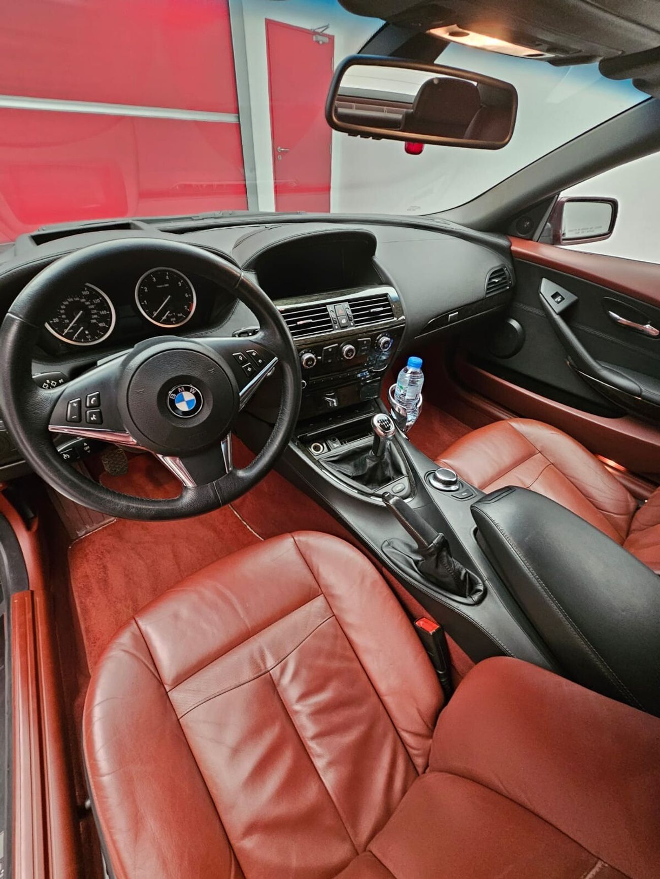 BMW 650i 650i V8 manual gear convertible