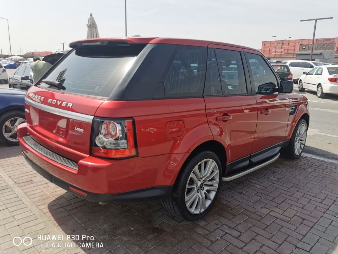 لاند روفر رينج روفر سبورت HSE 2.0L n excellent condition and requires no expense