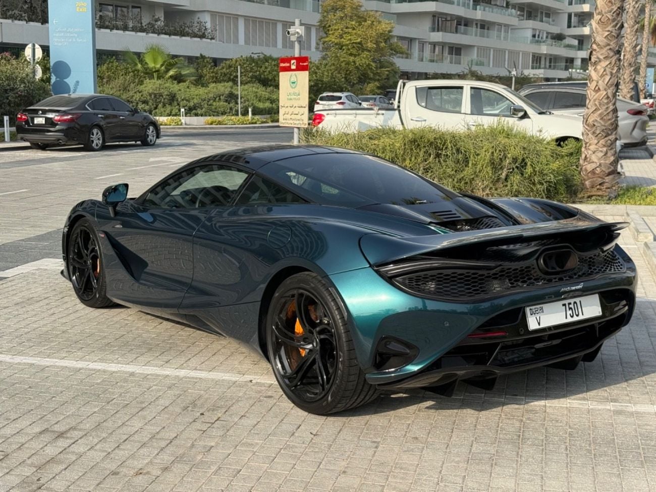 McLaren 750S COUPE