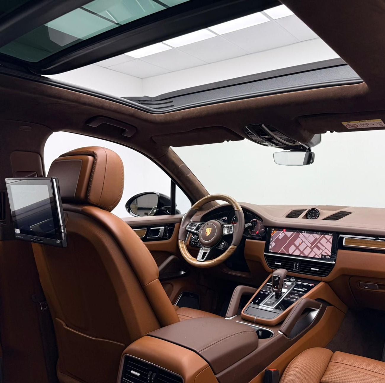 بورش كايان 2019 Porsche Cayenne Turbo, Warranty, Full Porsche Service History, Very Low Km, Fully Loaded, GCC